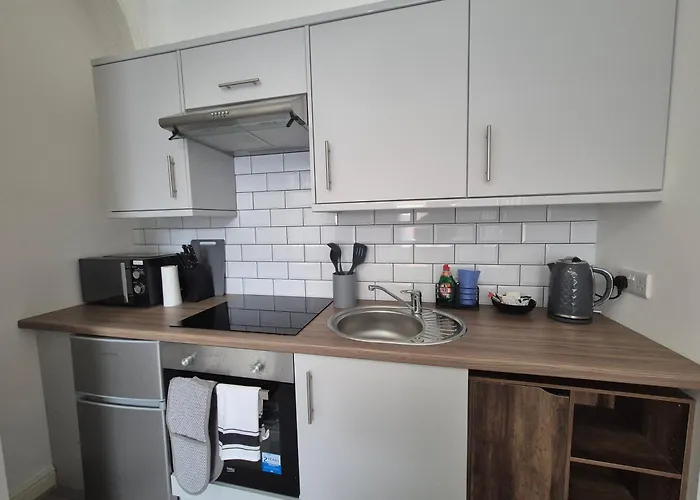 #2 Fully Refurbished Portsmouth Studio Apartment