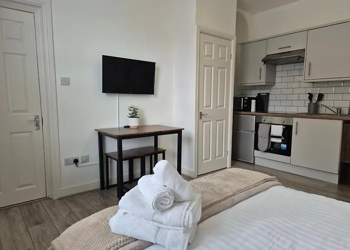 #2 Fully Refurbished Portsmouth Studio Apartment